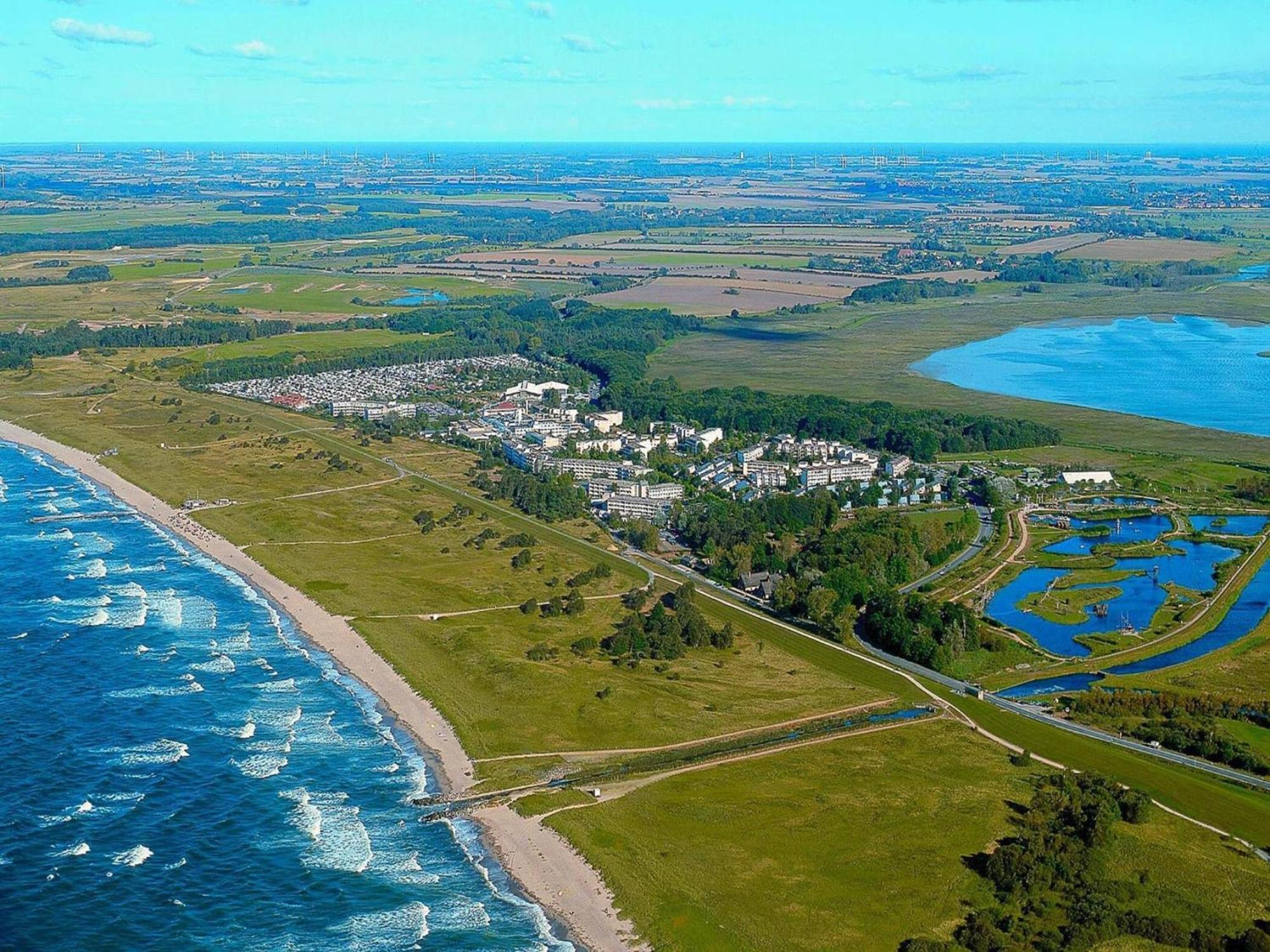 Doppelhaushaelften Im Ferien- Und Freizeitpark Weissenhaeuser Strand Buitenkant foto